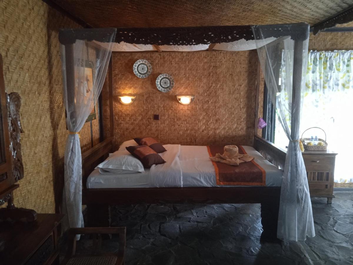 Yoschi'S Hotel Bromo Ngadisari Eksteriør billede