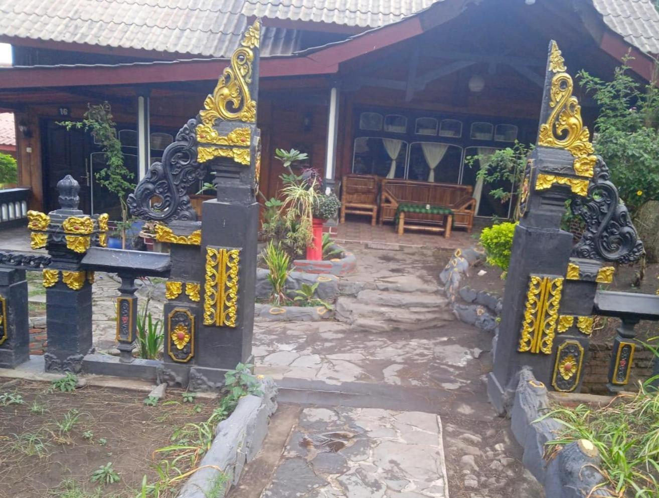 Yoschi'S Hotel Bromo Ngadisari Eksteriør billede