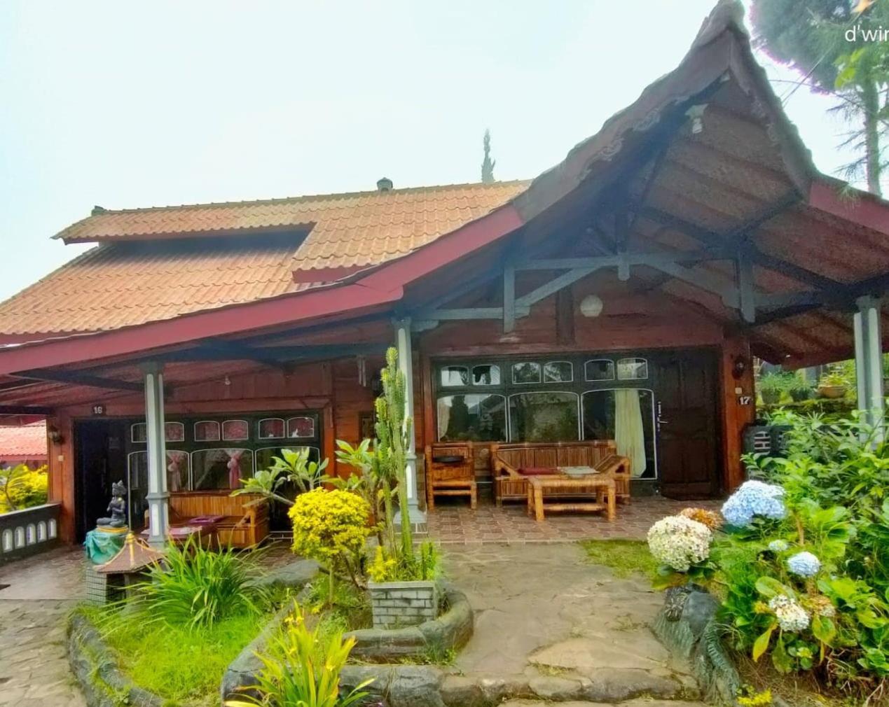 Yoschi'S Hotel Bromo Ngadisari Eksteriør billede